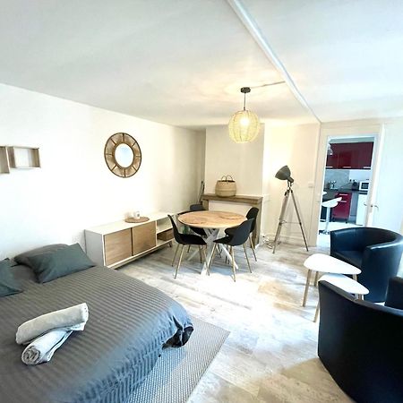 Apartament Le Victor Hugo Besançon Zewnętrze zdjęcie