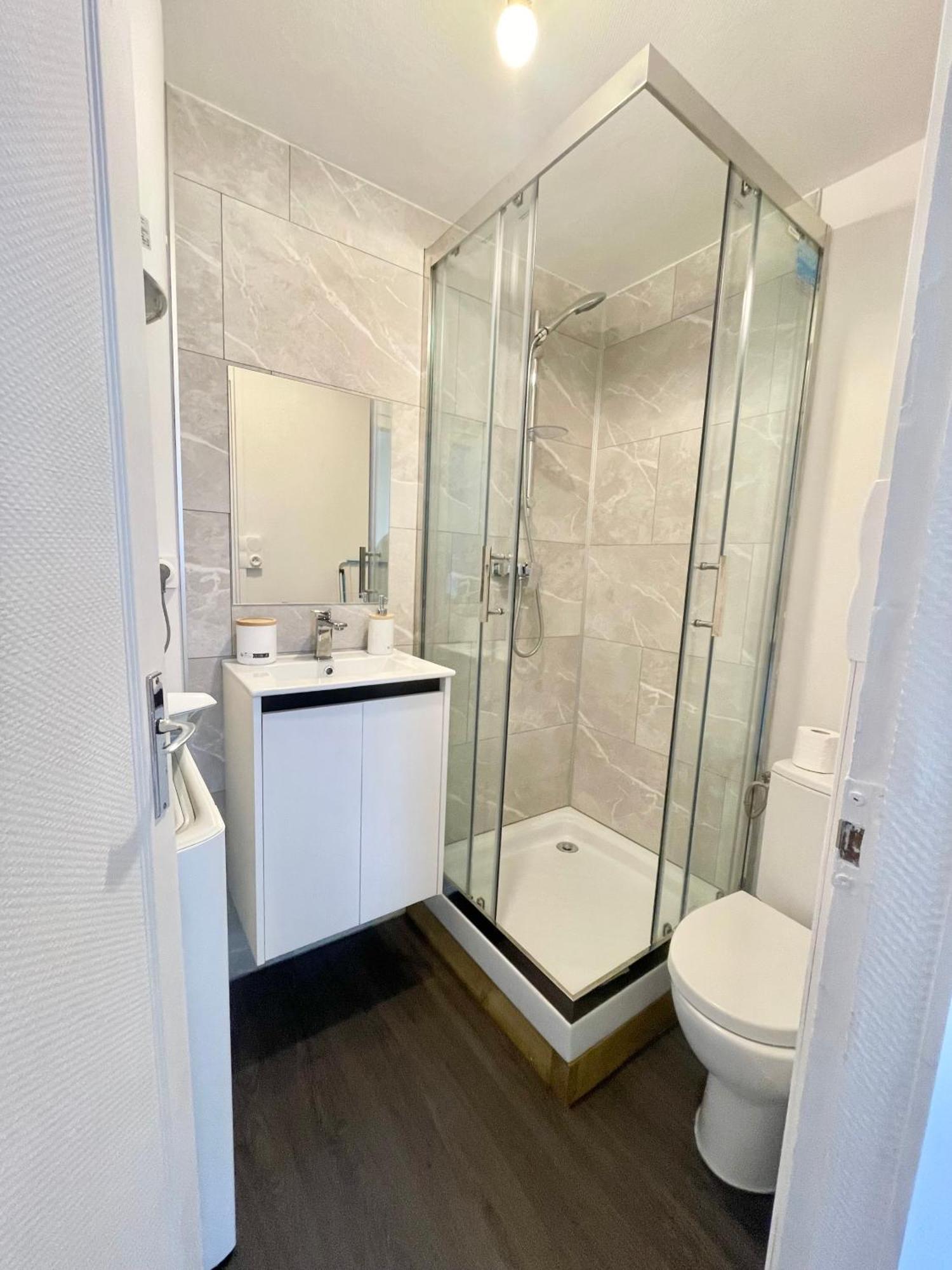 Apartament Le Victor Hugo Besançon Zewnętrze zdjęcie