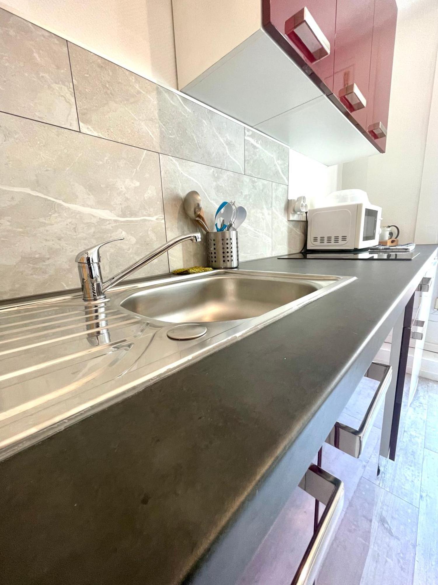 Apartament Le Victor Hugo Besançon Zewnętrze zdjęcie